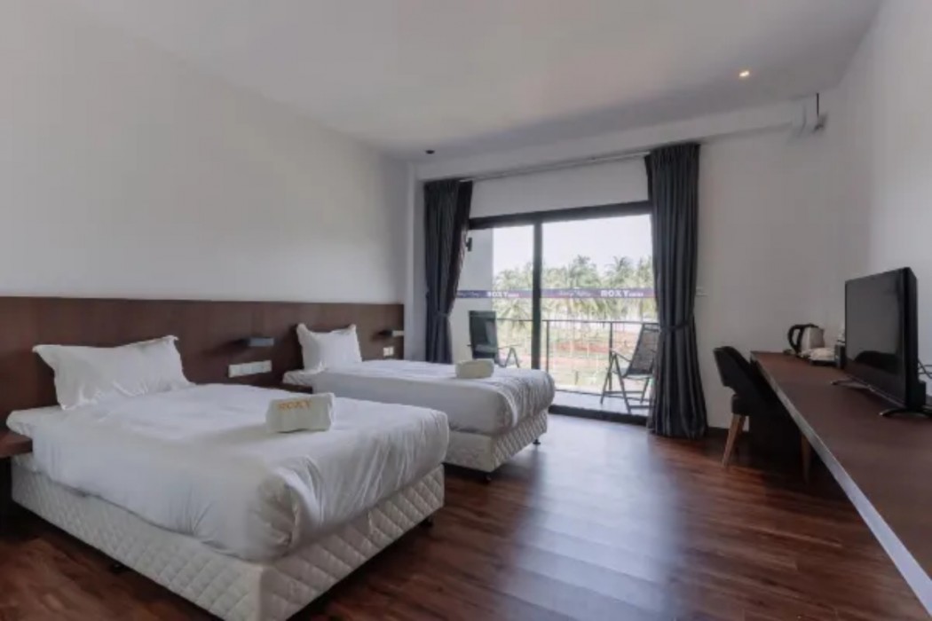Roxy Sematan Villa And Townhouse 15/60