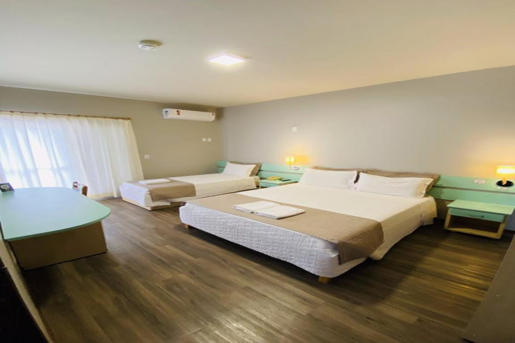 Real NOB Hotel 6/60