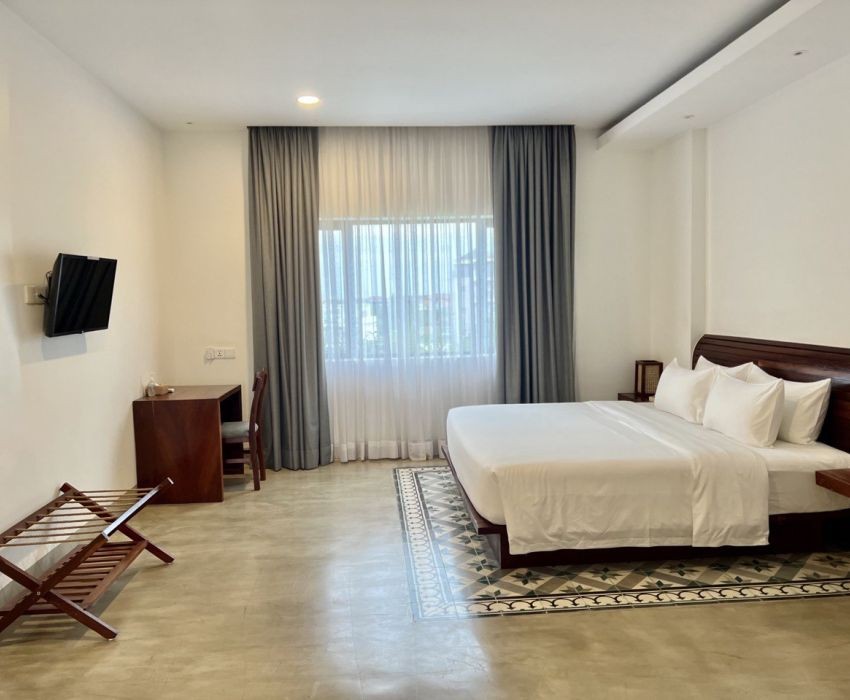 DACO Hotel 18/90