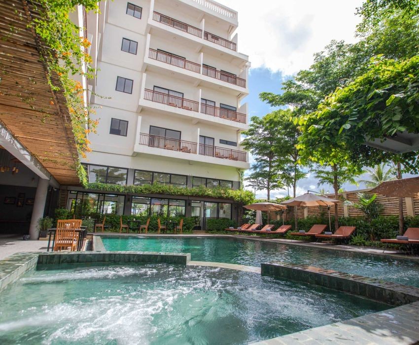 DACO Hotel 2/90