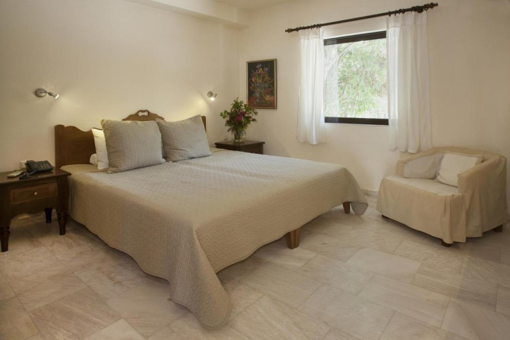 ISTRON BAY VILLAS 11/60