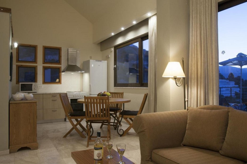 ISTRON BAY VILLAS 9/60