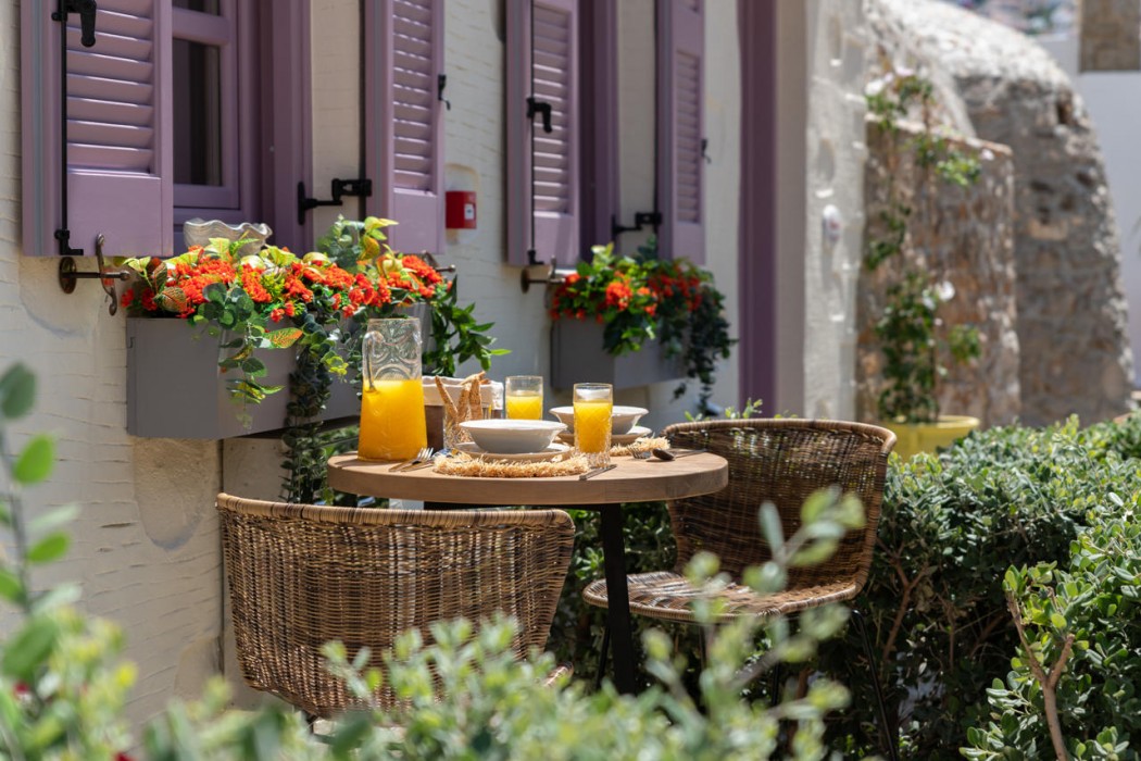 Kaminos Boutique Hotel 18/20