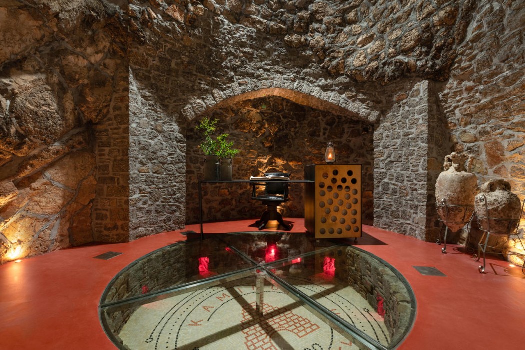 Kaminos Boutique Hotel 17/20