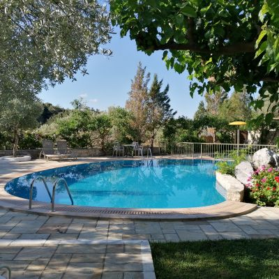 ELEONAS COUNTRY VILLAGE 20/27