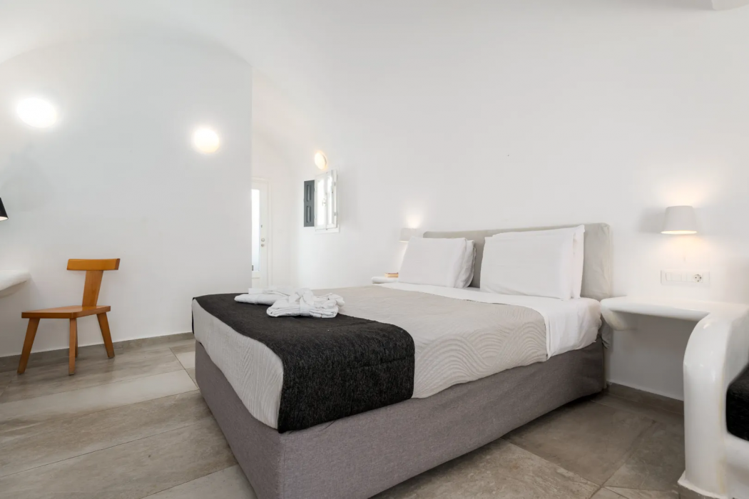 Amaze Suites 14/65