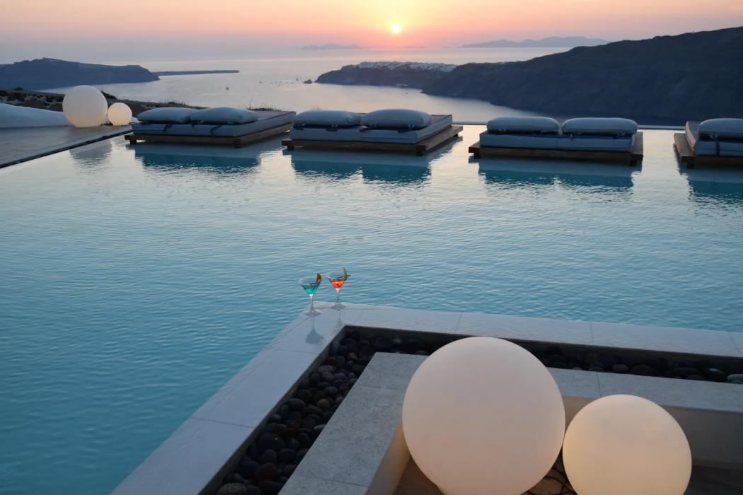 Amaze Suites 31/65
