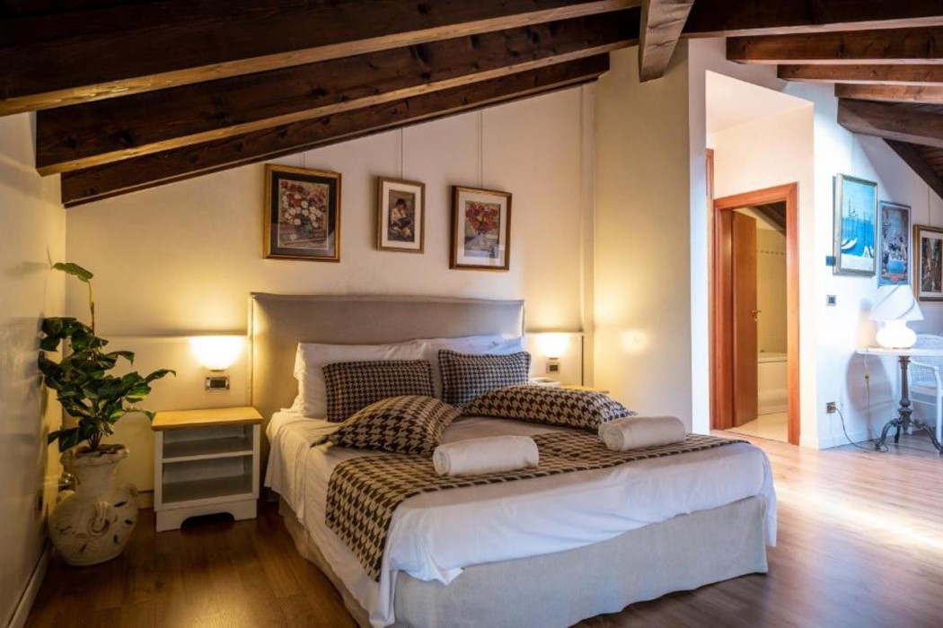 Hotel Villa Sara 11/60