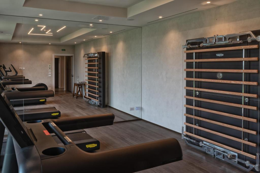 The Club House 26/70