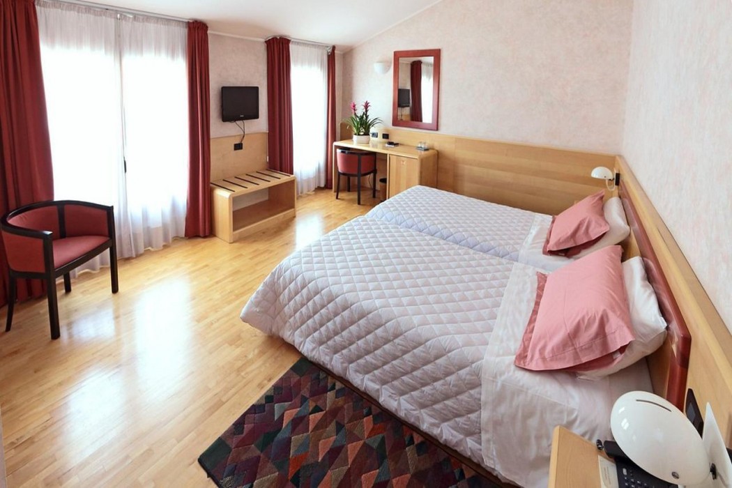 Hotel Conta 17/61