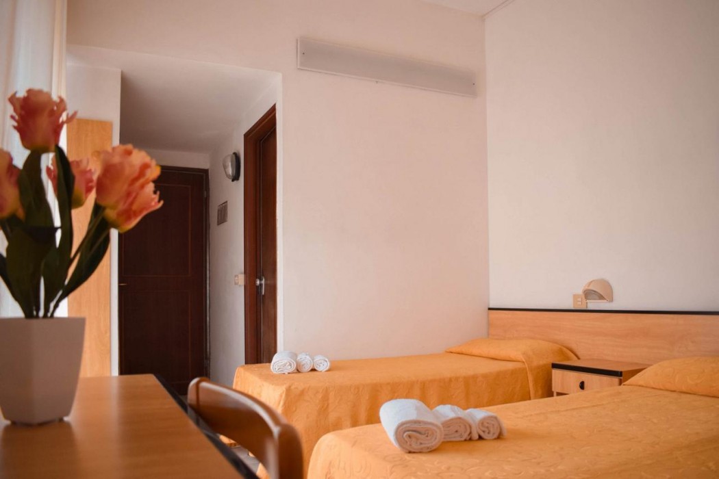 Hotel Admiral 17/65