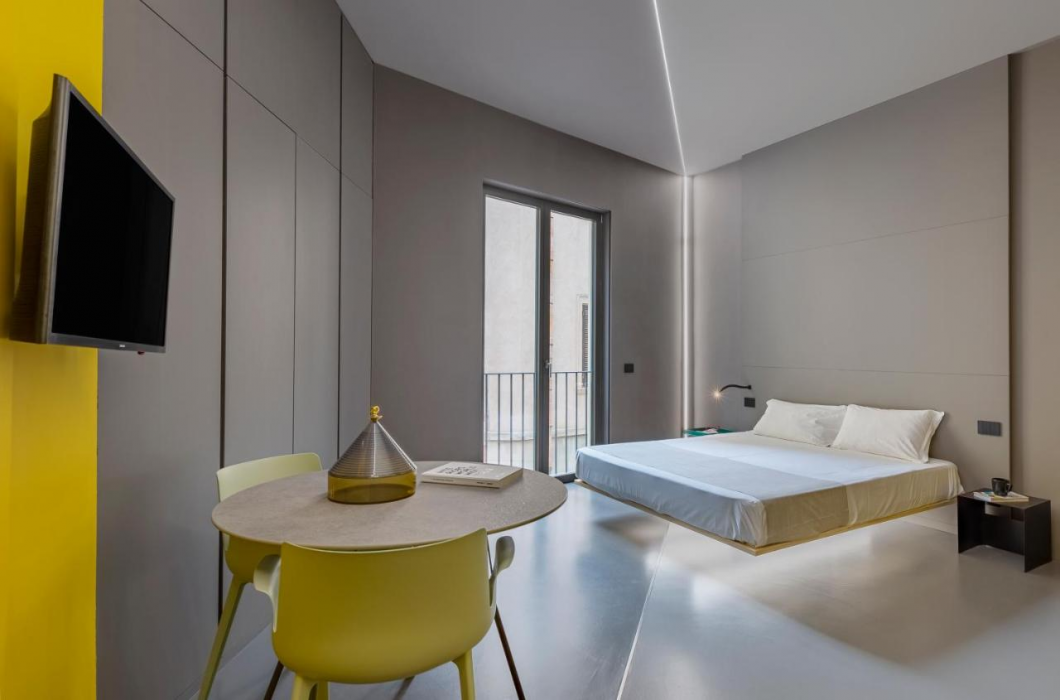 Five Place Design Suite & Apartments 9/58