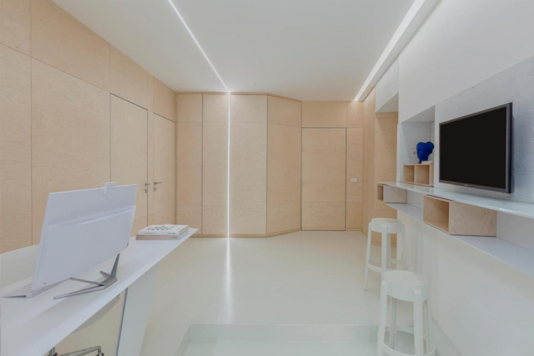 Five Place Design Suite & Apartments 30/58