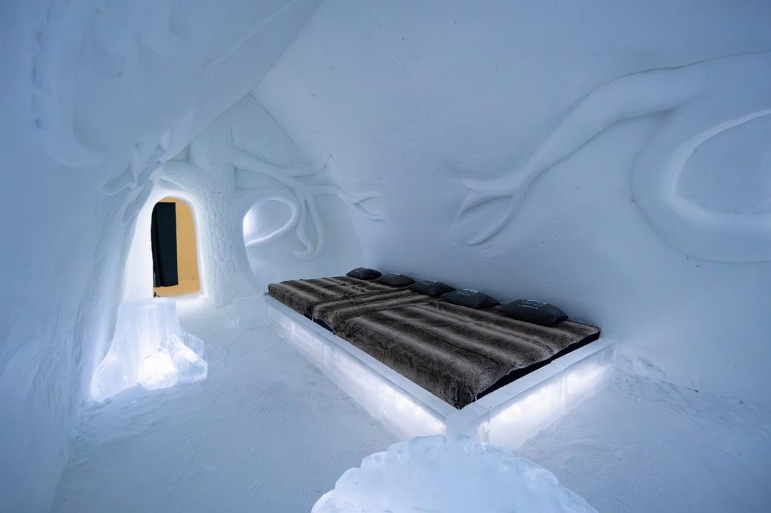Snow Hotel Family Suite Cold Room