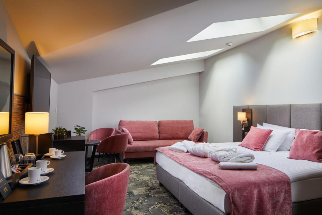 Hotel Estera 9/62
