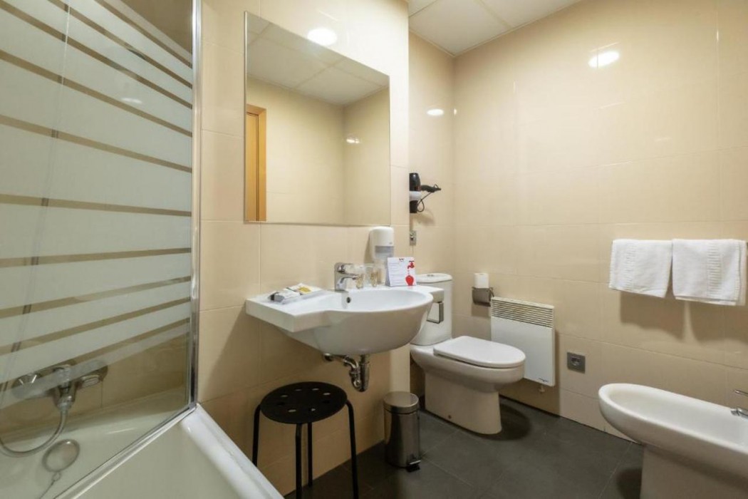 Hotel Abades Via Norte 6/30