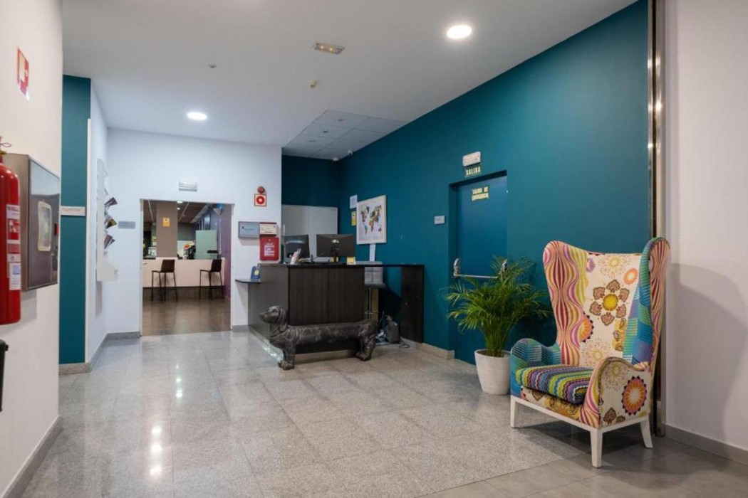 Hotel Abades Via Norte 9/30
