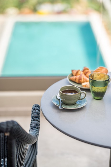 Grace Villas Collection Adult Only 18 + 95/149