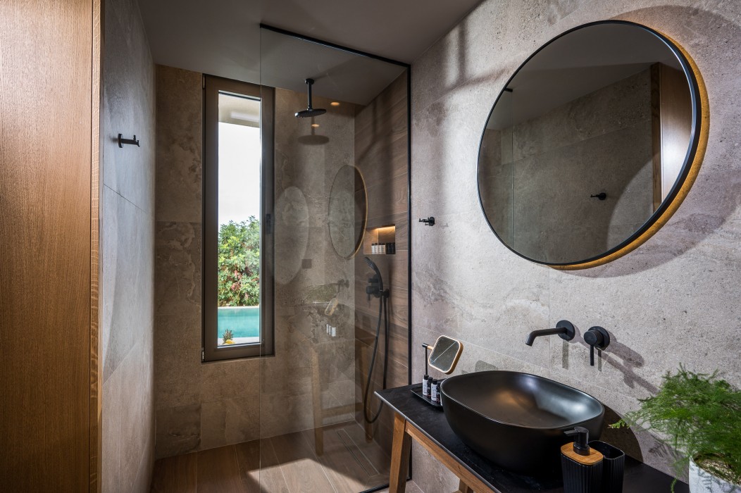 Grace Villas Collection Adult Only 18 + 35/149