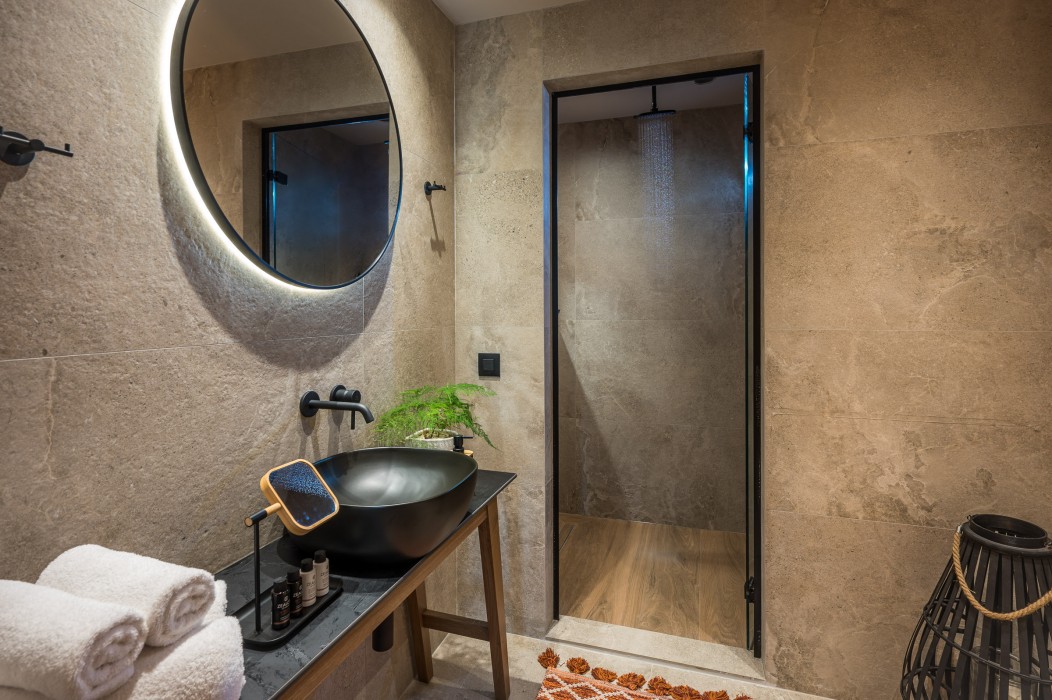 Grace Villas Collection Adult Only 18 + 66/149
