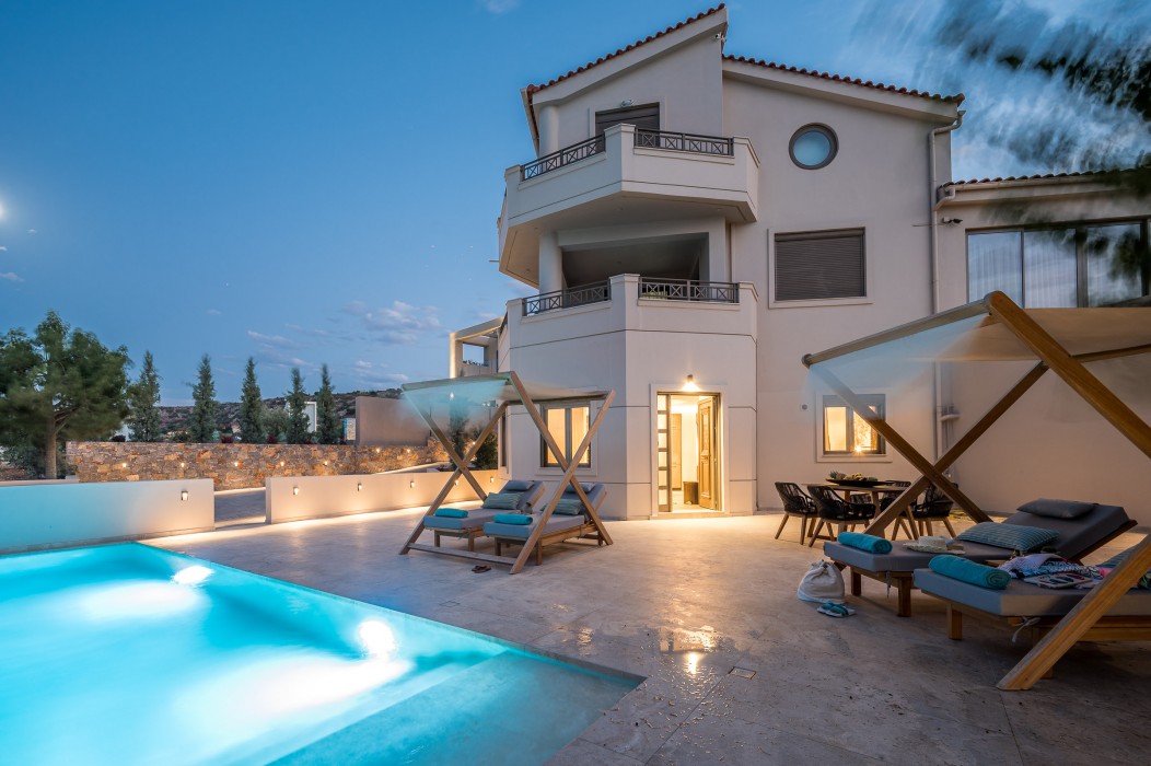 Grace Villas Collection Adult Only 18 + 17/149