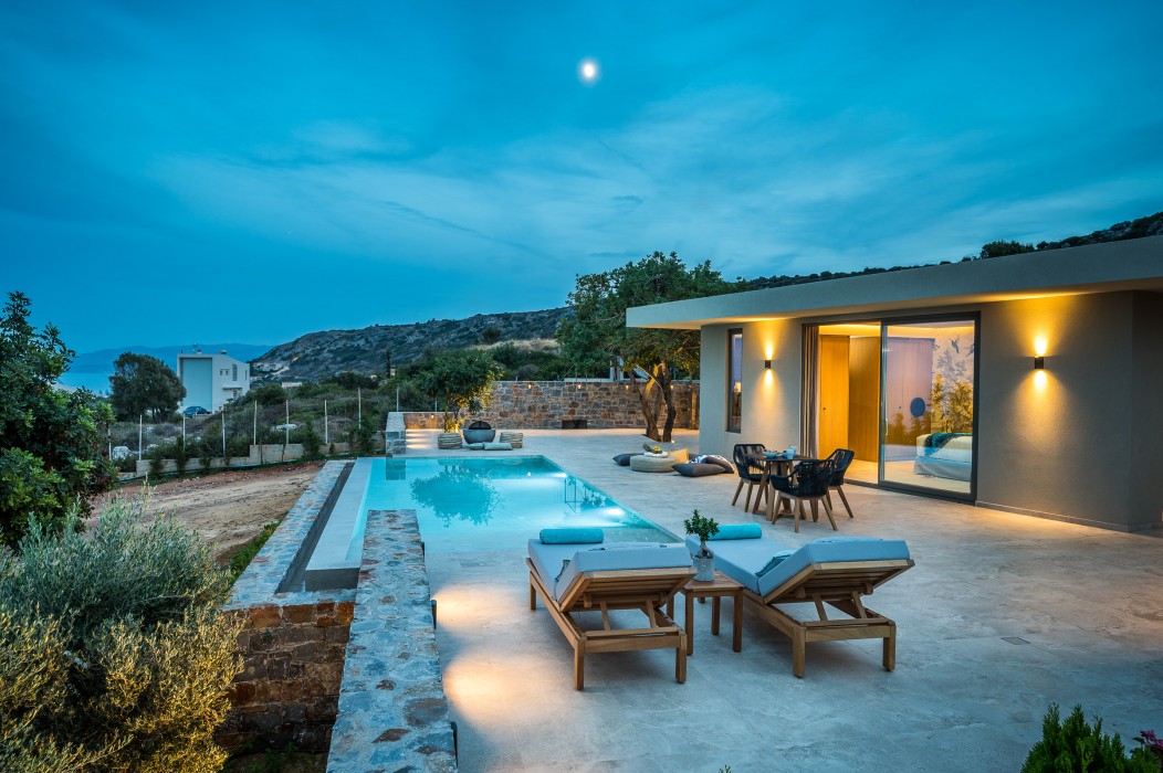 Grace Villas Collection Adult Only 18 + 9/149