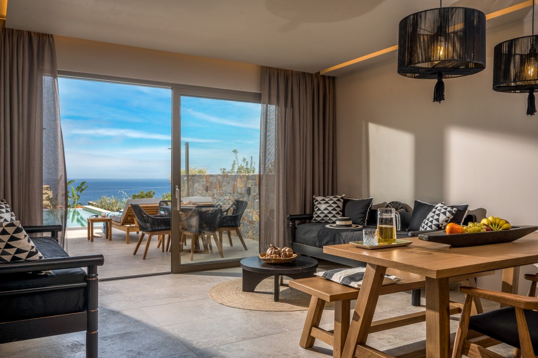 Grace Villas Collection Adult Only 18 + 78/149
