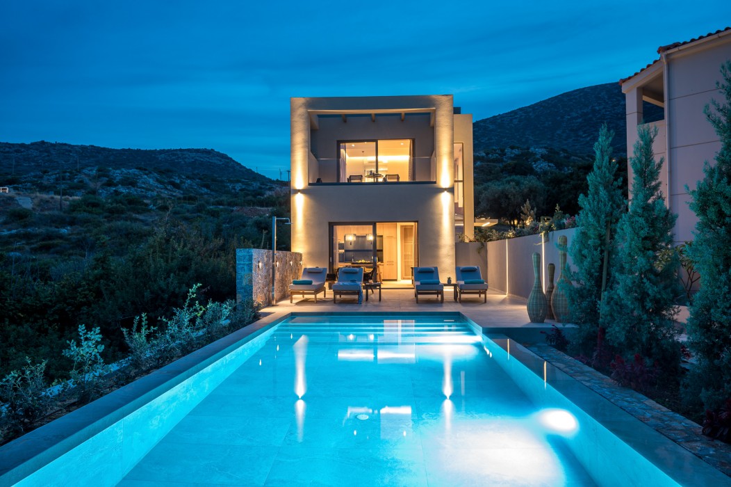 Grace Villas Collection Adult Only 18 + 1/149
