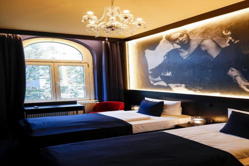 Sleephotels Casino 12/58