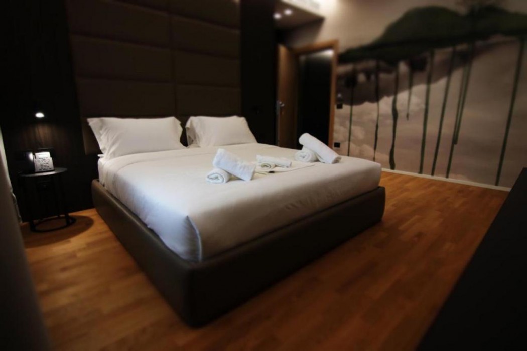 Adelar Hotel Tirana 9/60
