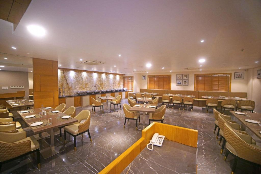 Comfort Inn Kaikaluru 19/31