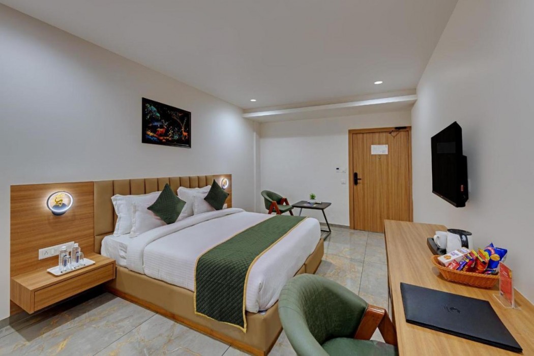 Comfort Inn Sapphire, Chandkheda 7/25