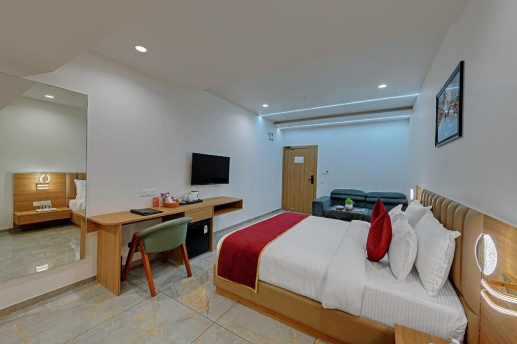 Comfort Inn Sapphire, Chandkheda 10/25