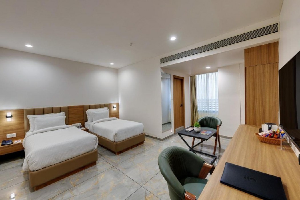 Comfort Inn Sapphire, Chandkheda 9/25