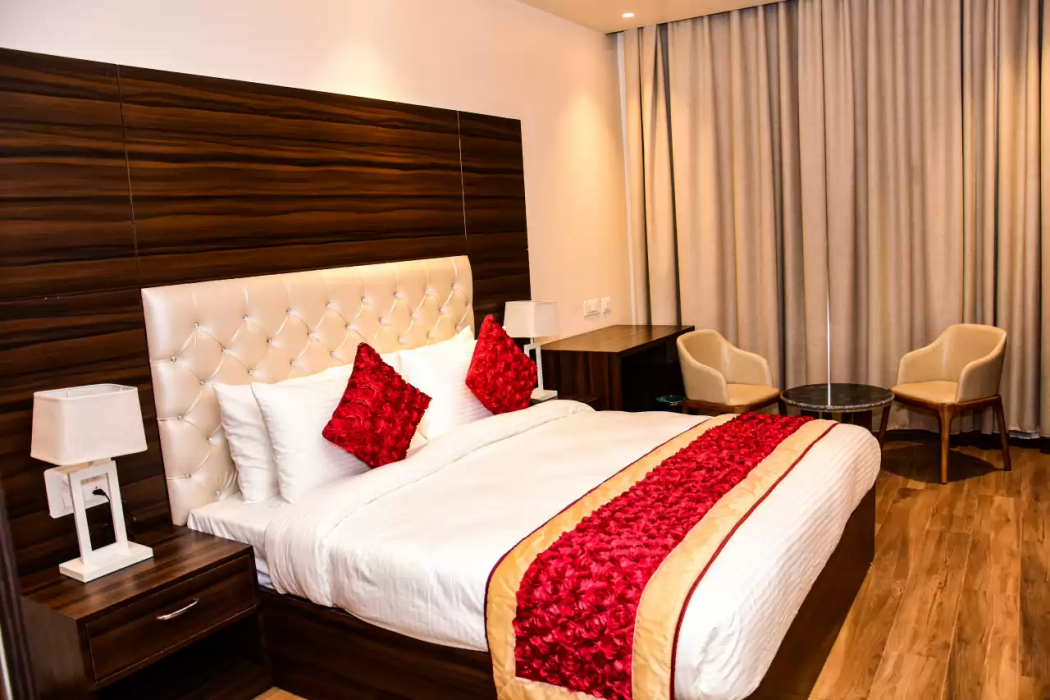 Comfort Inn Lakhimpur - Adults Only 9/19