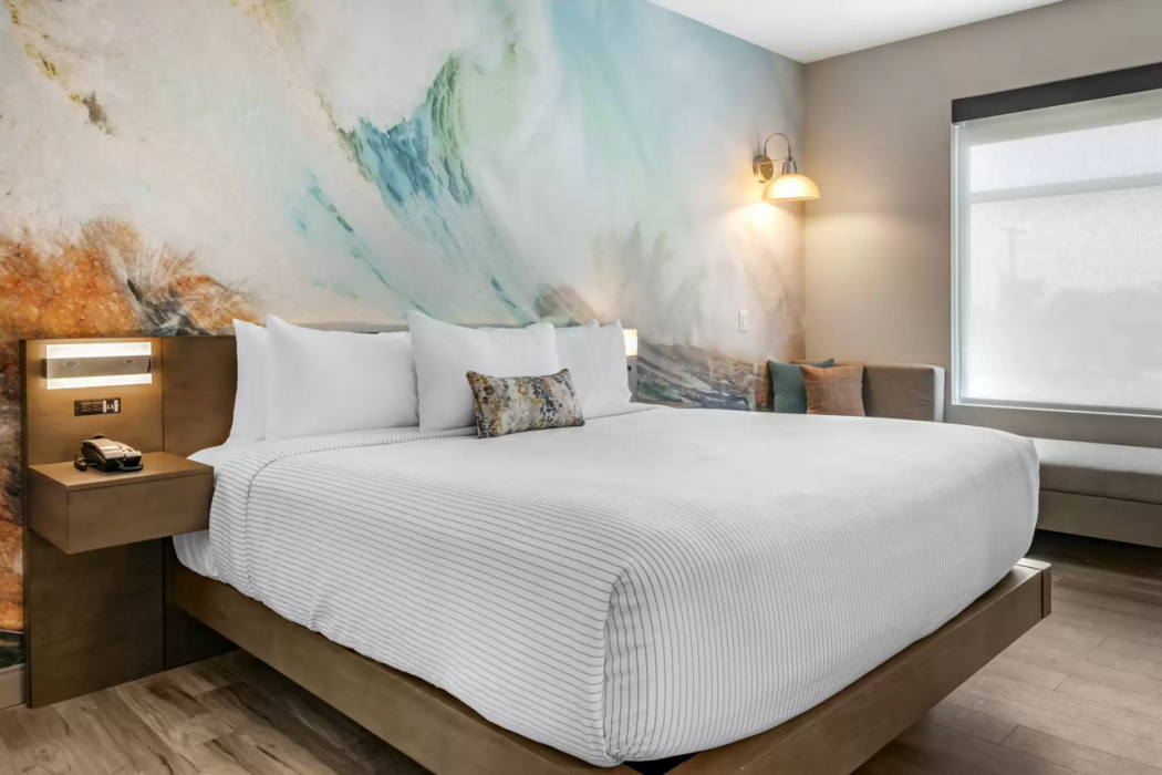 Cambria Hotel Rehoboth Beach, DE 15/28