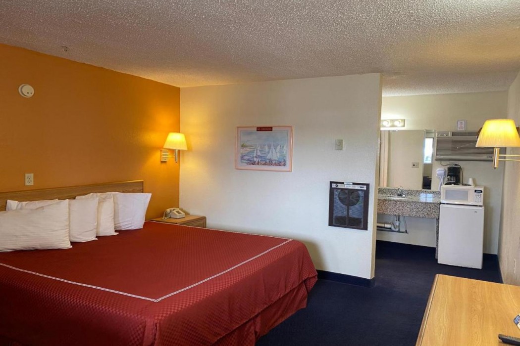Econo Lodge Las Vegas NM 5/53