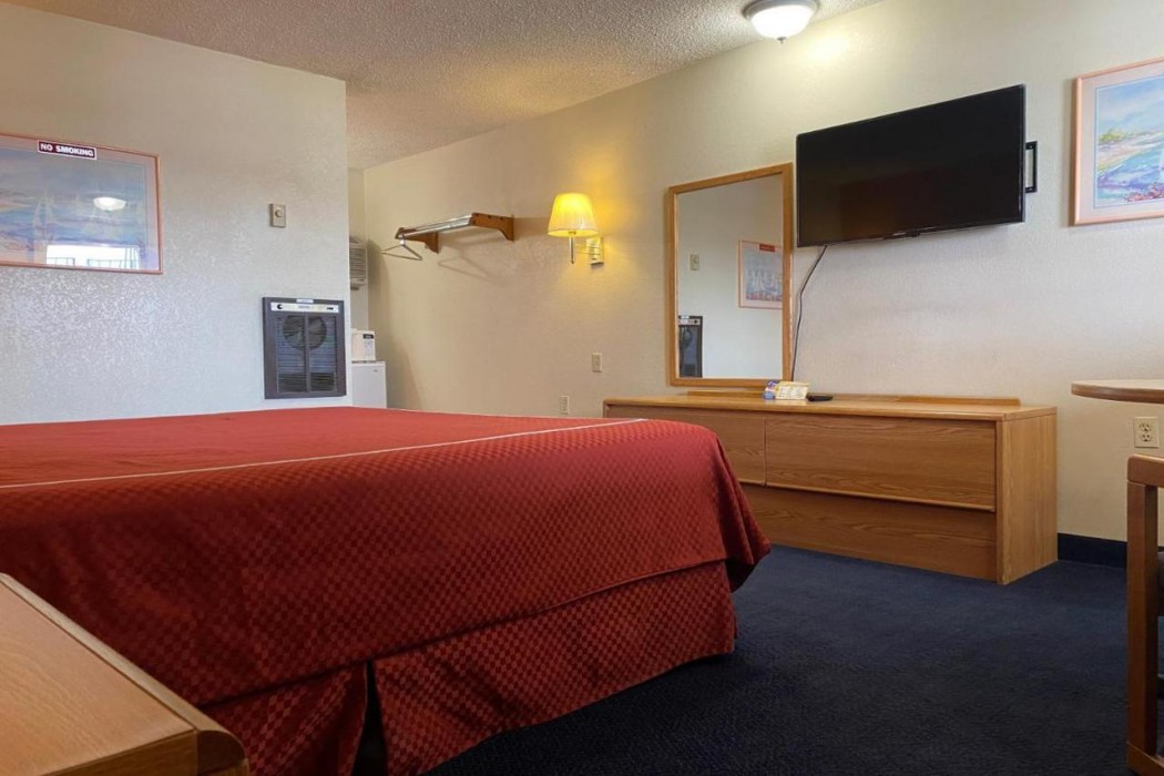 Econo Lodge Las Vegas NM 4/53