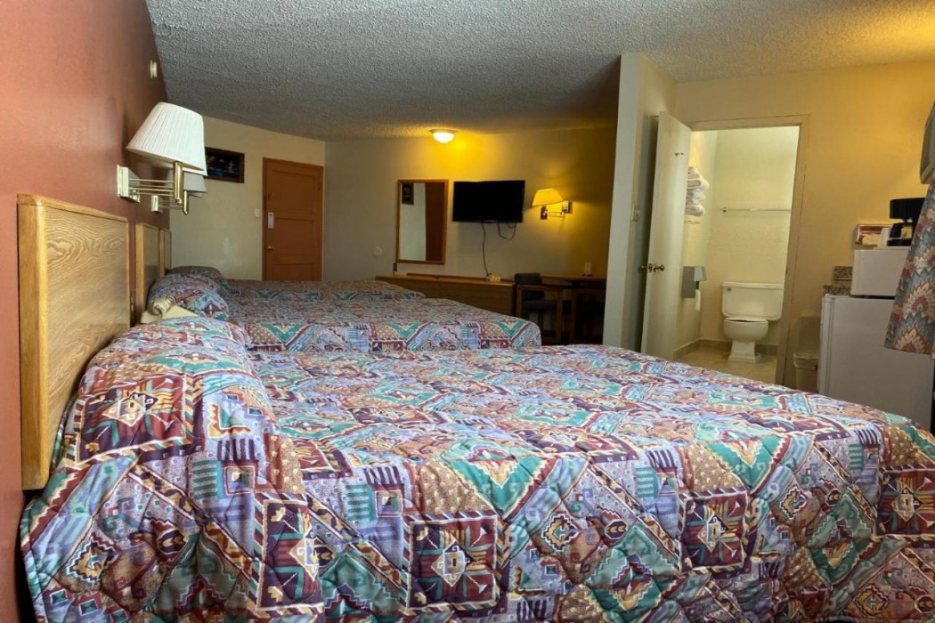 Econo Lodge Las Vegas NM 19/53