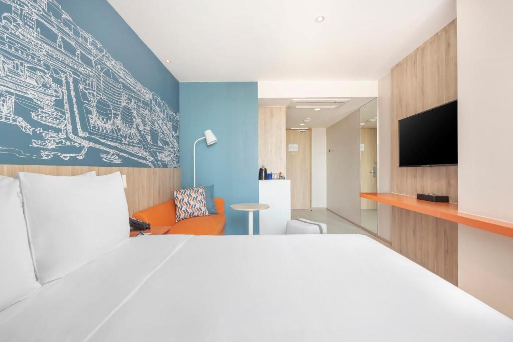 Holiday Inn Express Rayong Map Ta Phut 22/84
