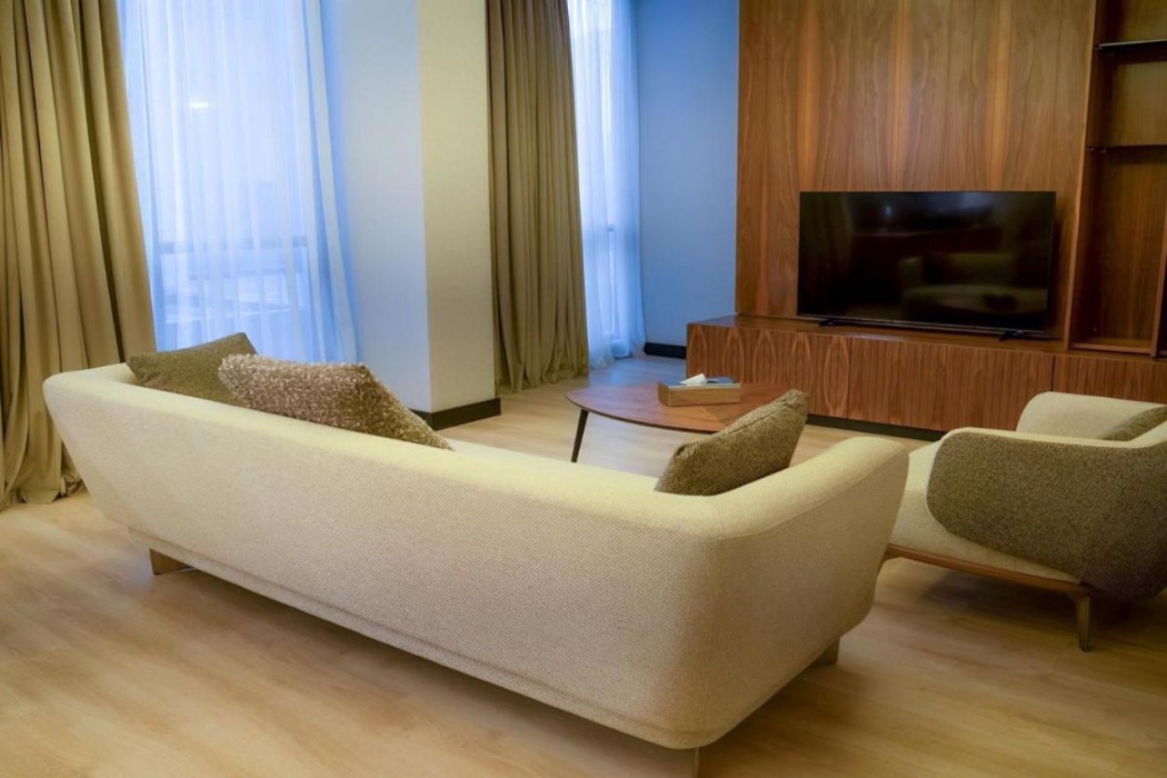 Ramada Hotel & Suites by Wyndham Erbil 32 Park 16/65