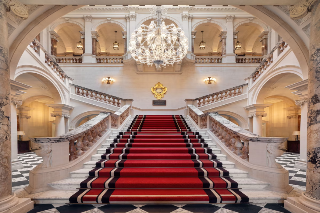 Raffles London at The OWO 6/72