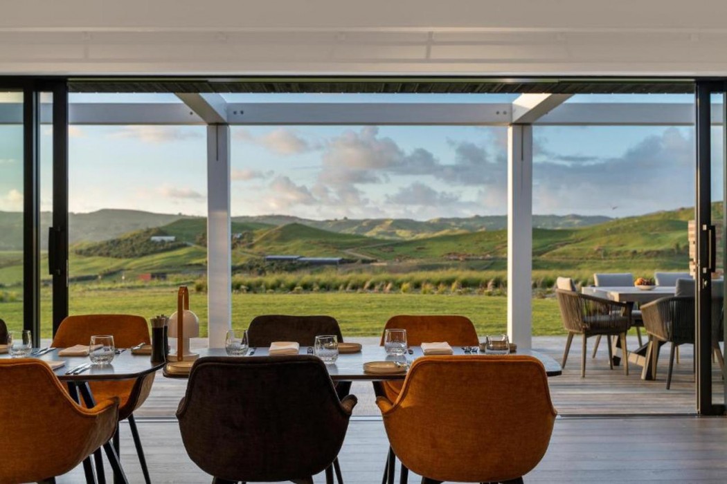 Te Karaka Lodge 10/58