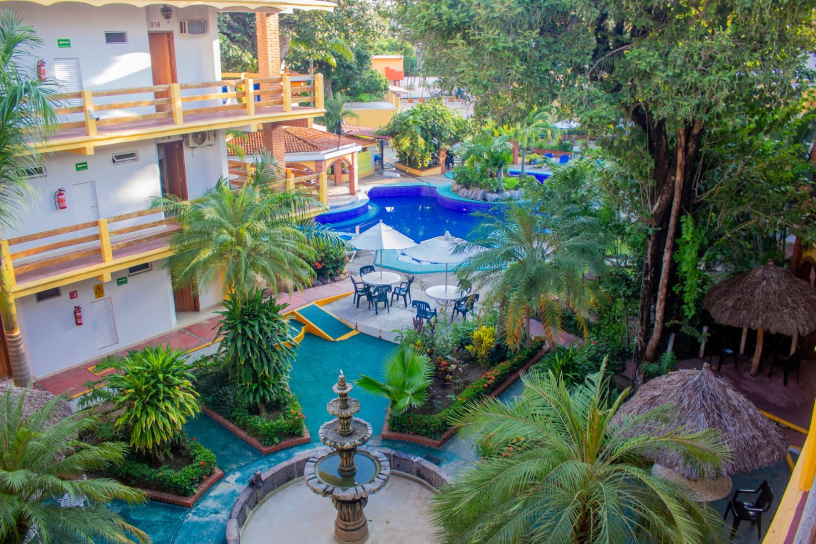 Hotel y Bungalows As de Oros 3/63