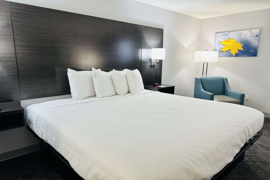 SureStay Plus by Best Western St. James Donaldsonville 8/21
