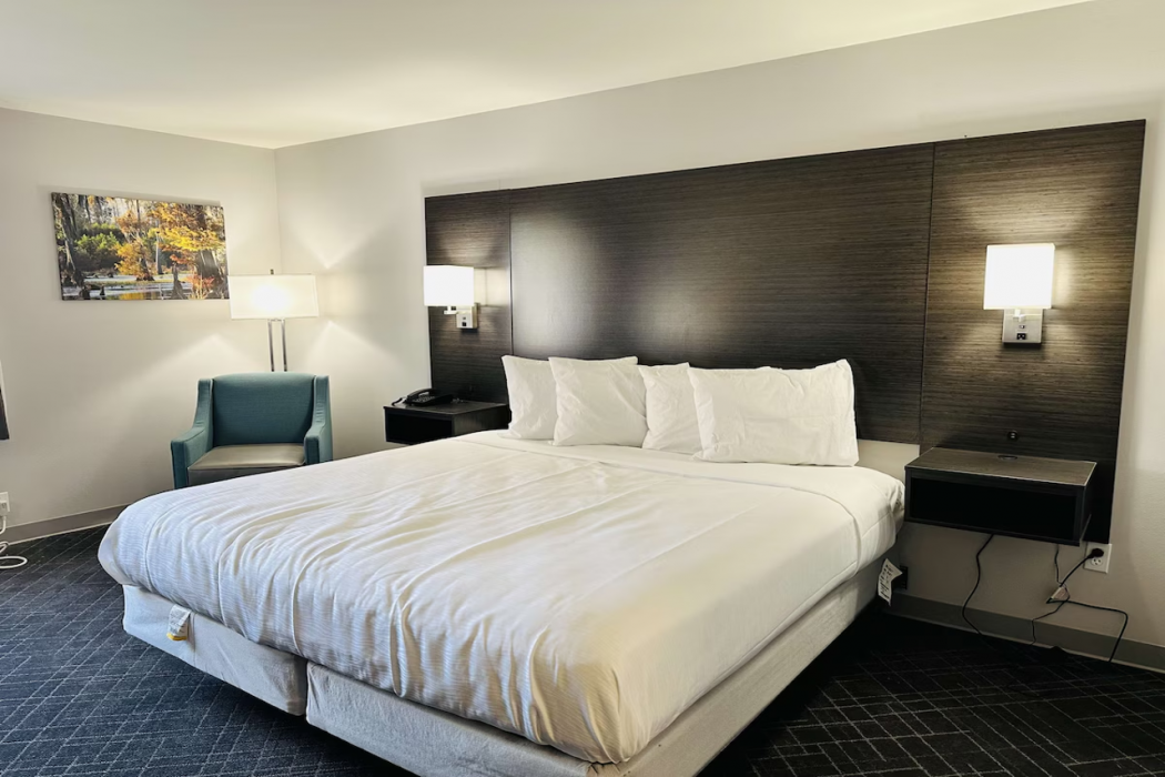 SureStay Plus by Best Western St. James Donaldsonville 13/21