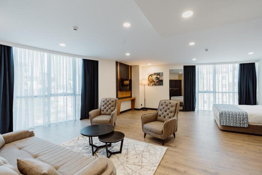 Best Western Plus Batumi 17/40