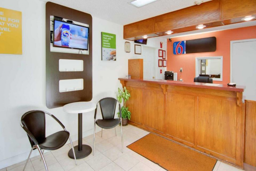 Motel6 Cartersville, GA 8/31