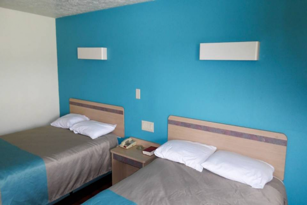 Motel6 Columbus, MS 10/25