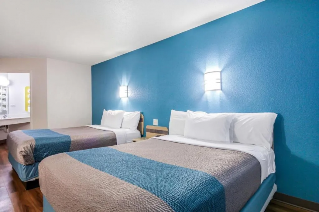 Motel6 New Braunfels, TX 11/44